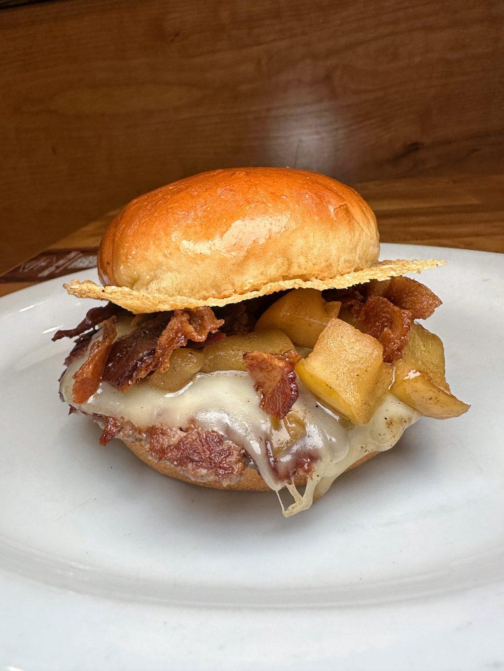 The Big Apple, Handcraft Burger of the Month for October 2024